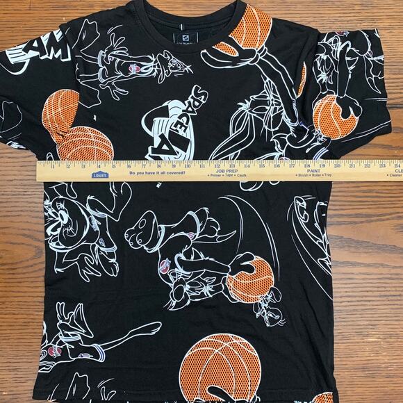 Space Jam Southpole Medium Looney Tunes Sylvester Taz Bugs Bunny Roadrunner GUC - Picture 5 of 12